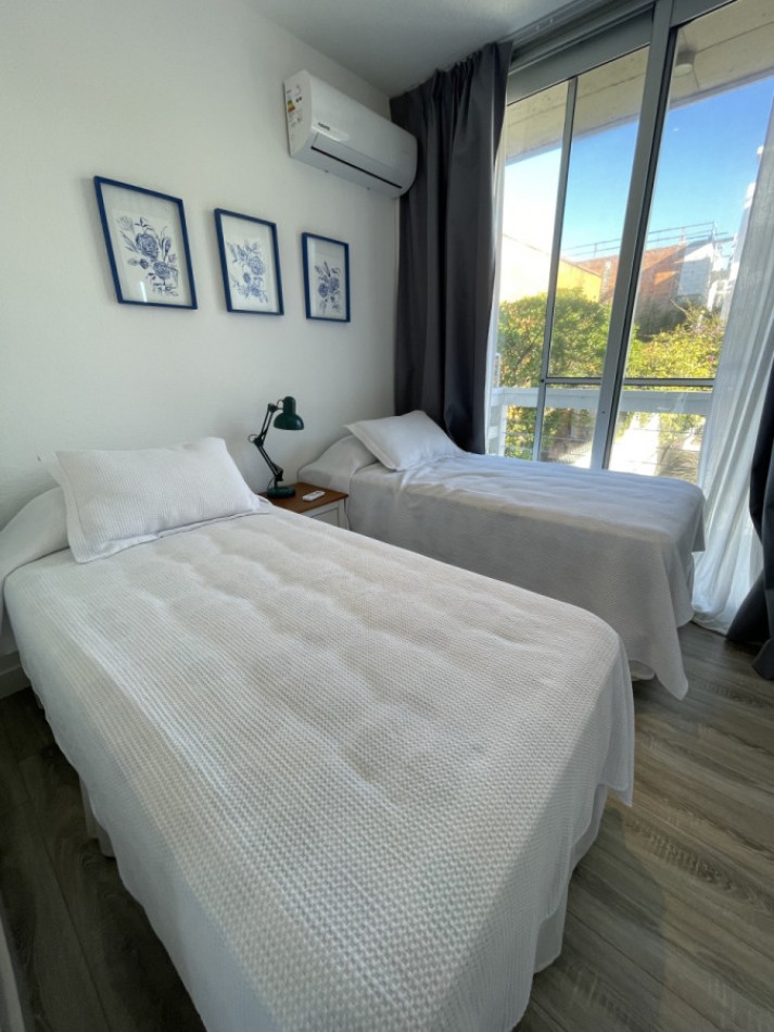 MANANTIALES.  Penthouse 3 dormitorios con amplia terraza vista al mar