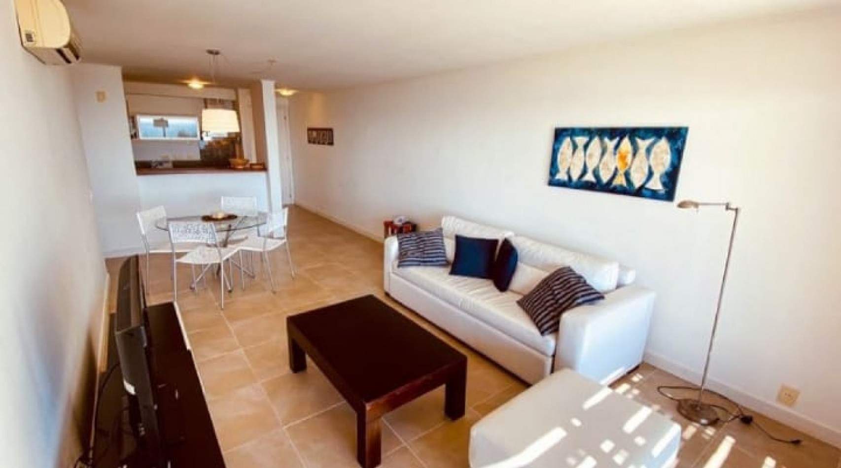 QUARTIER PUNTA BALLENA. 1 dormitorio vista al mar con parrillero