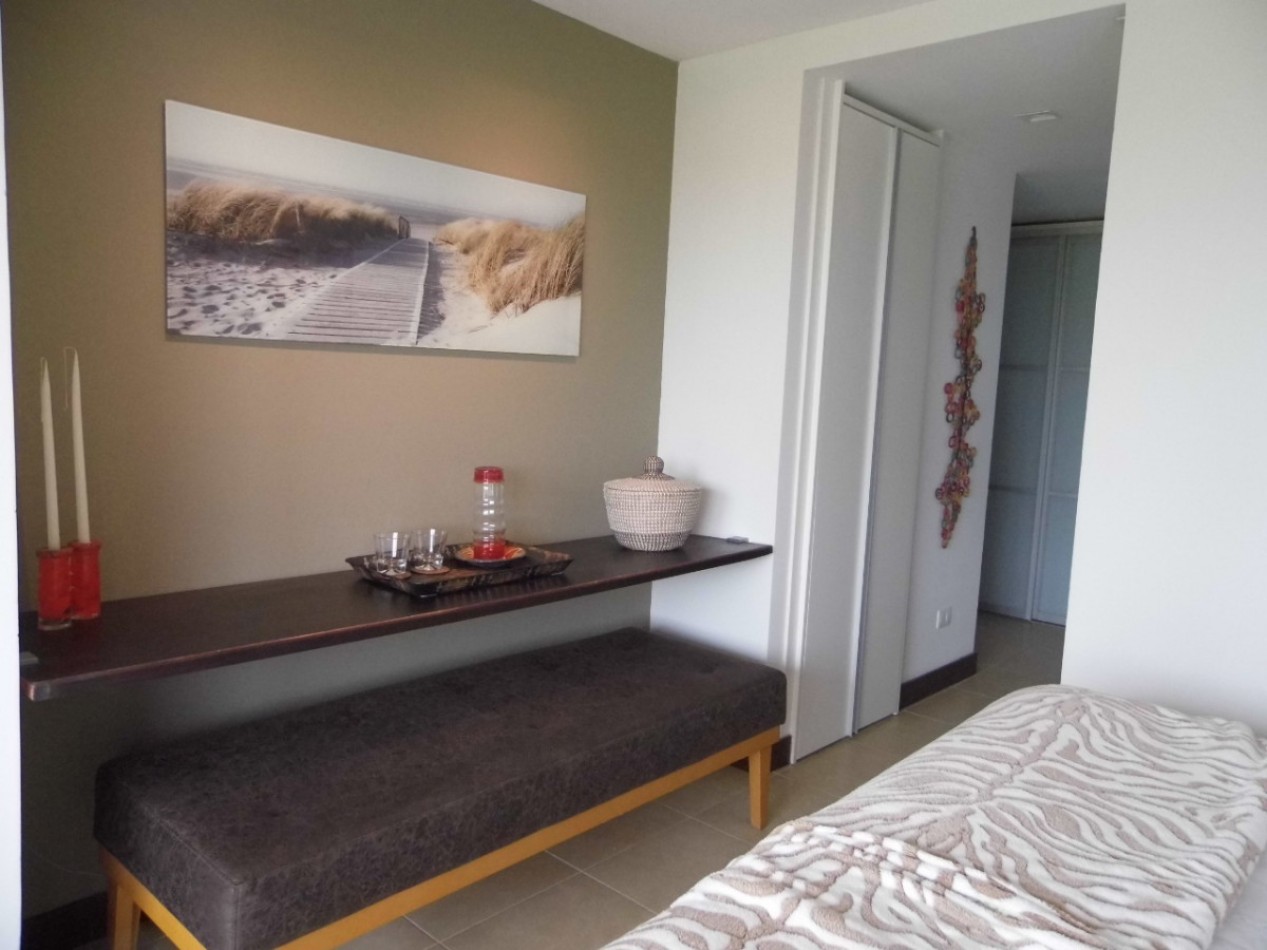 SELENZA. Apartamento de 3 dormitorios con piscina privada