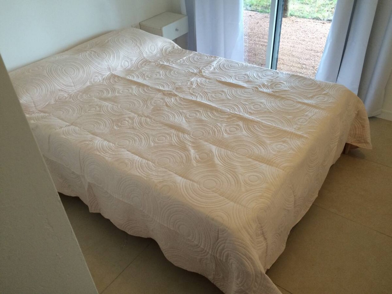 LA PEDRERA. Complejo de 4 apartamentos en Punta Rubi, Rocha.. Facilidades.