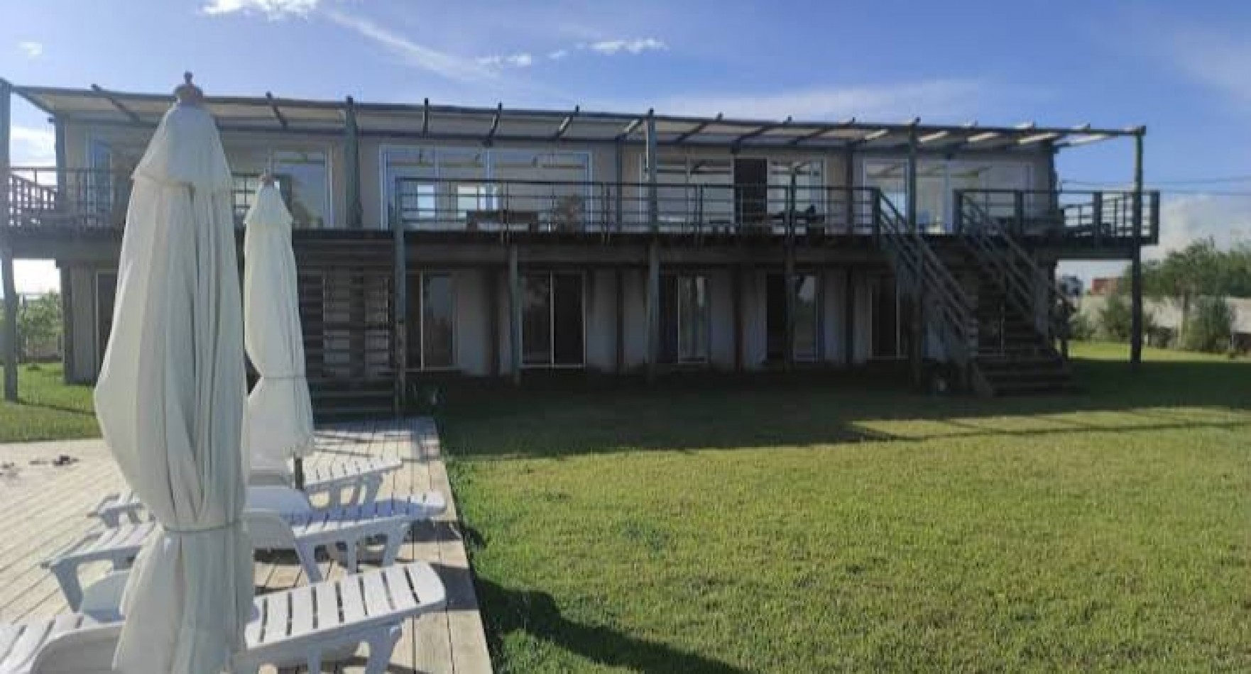 LA PEDRERA. Complejo de 4 apartamentos en Punta Rubi, Rocha.. Facilidades.