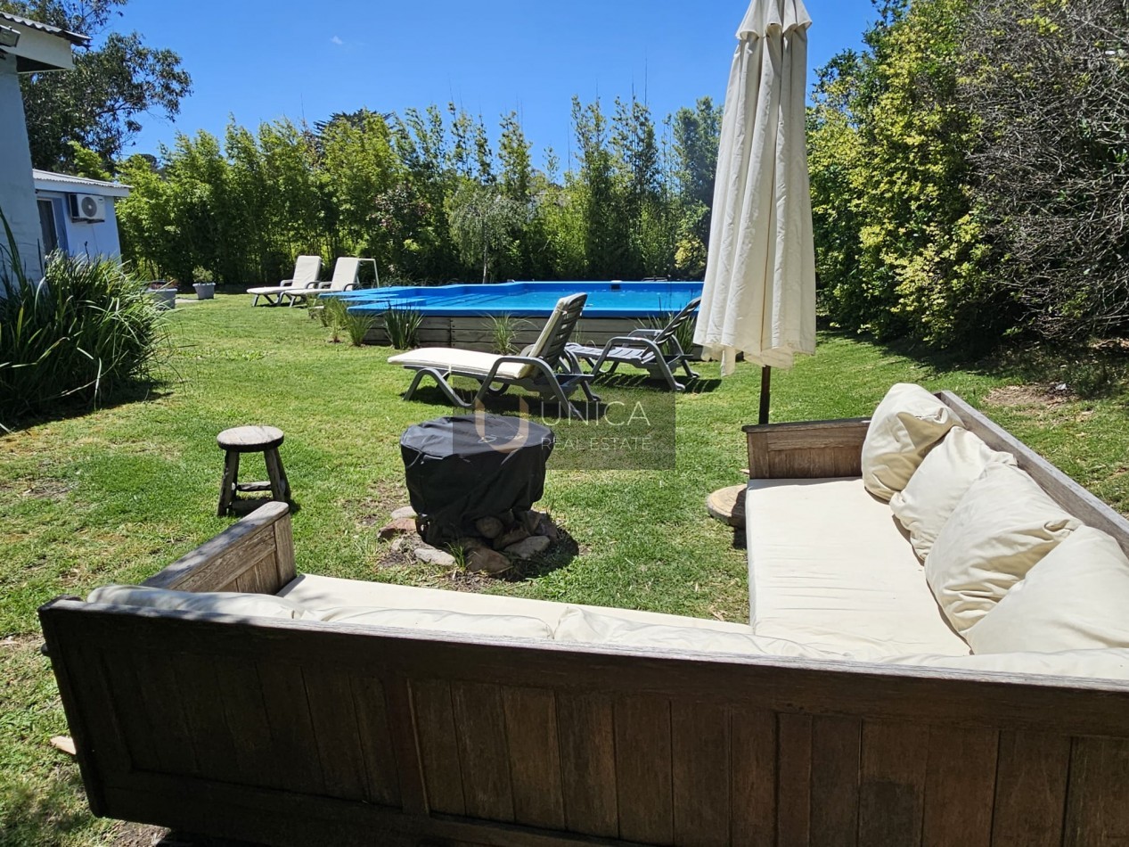 La Barra, casa de 3 dormitorios con piscina