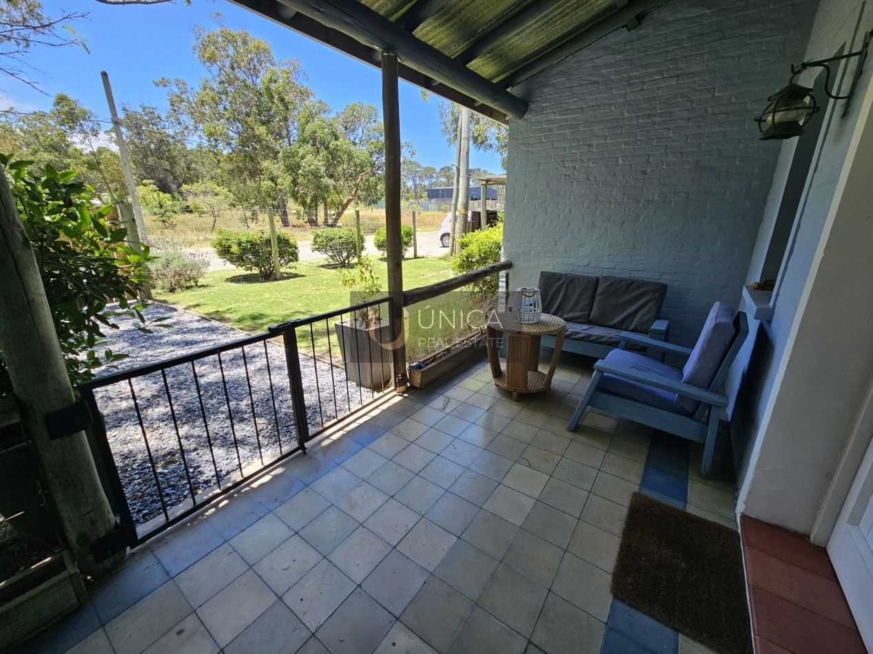 La Barra, casa de 3 dormitorios con piscina