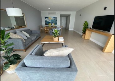 Le Parc I. 2 dormitorios en suite al mar