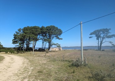 Terreno en El Caracol a metros de la Laguna Garzon