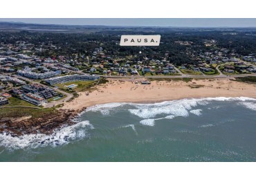 PAUSA MONTOYA. 24 unidades de 2 y 3 dormitorios