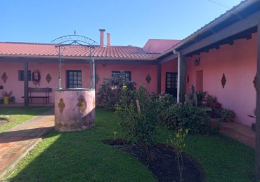 267 hectareas Sierras de Carape a 55kms PDE. Casa 8 dormitorios