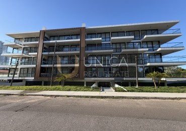 Mansa Parada 4.  Dos dormitorios con parrillero a estrenar