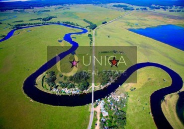 Chacras sobre arroyo Valizas, acceso a Cabo Polonio